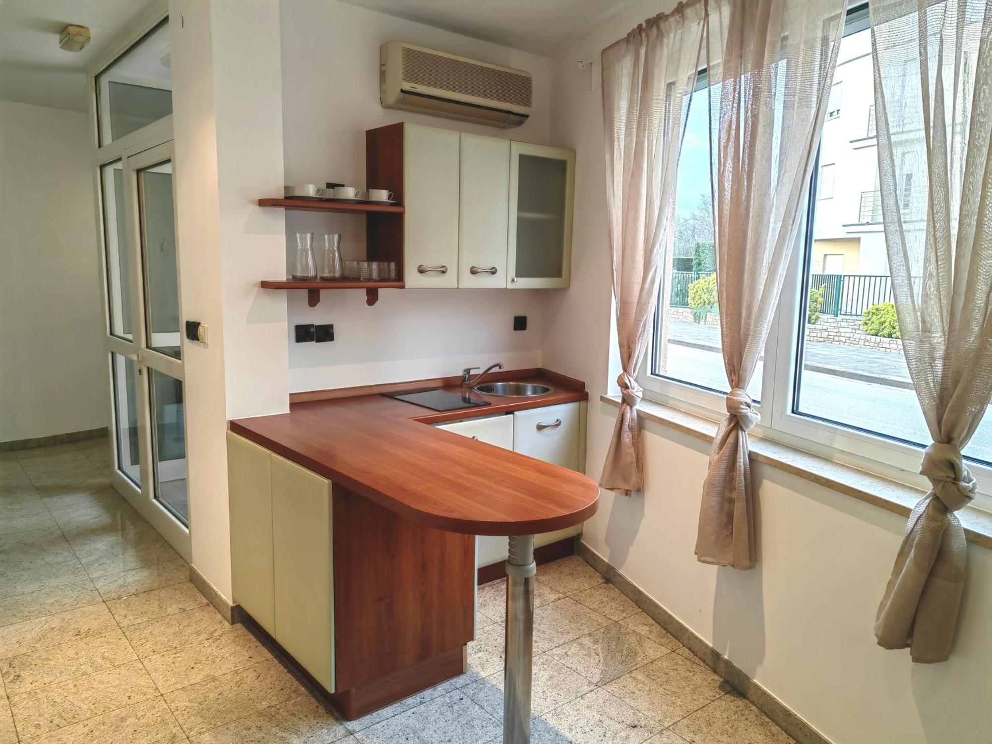 Sea View Apartment & Studio Apartment Bruno Umag Buitenkant foto